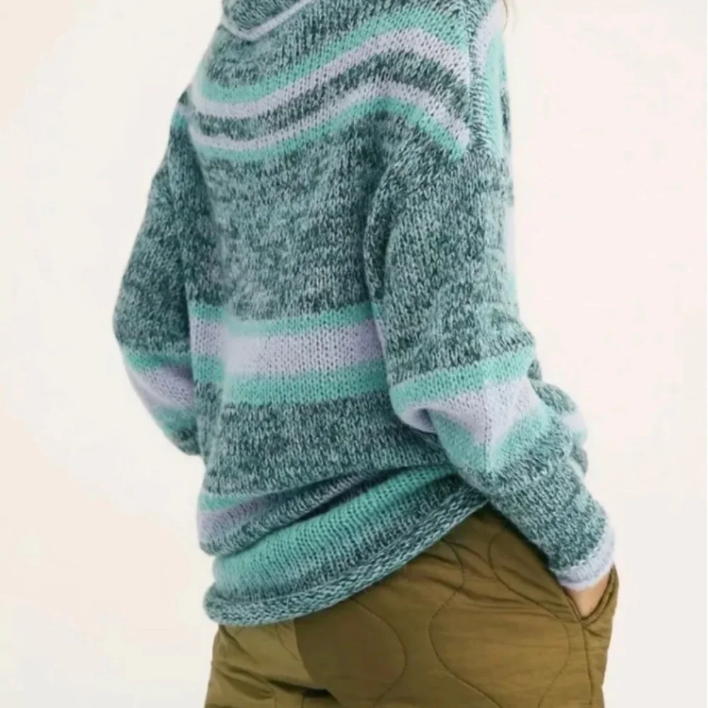 Free People Candy Stripe Tunic Sweater in Waterfalls Combo sz xs NWT - Picture 4 of 9